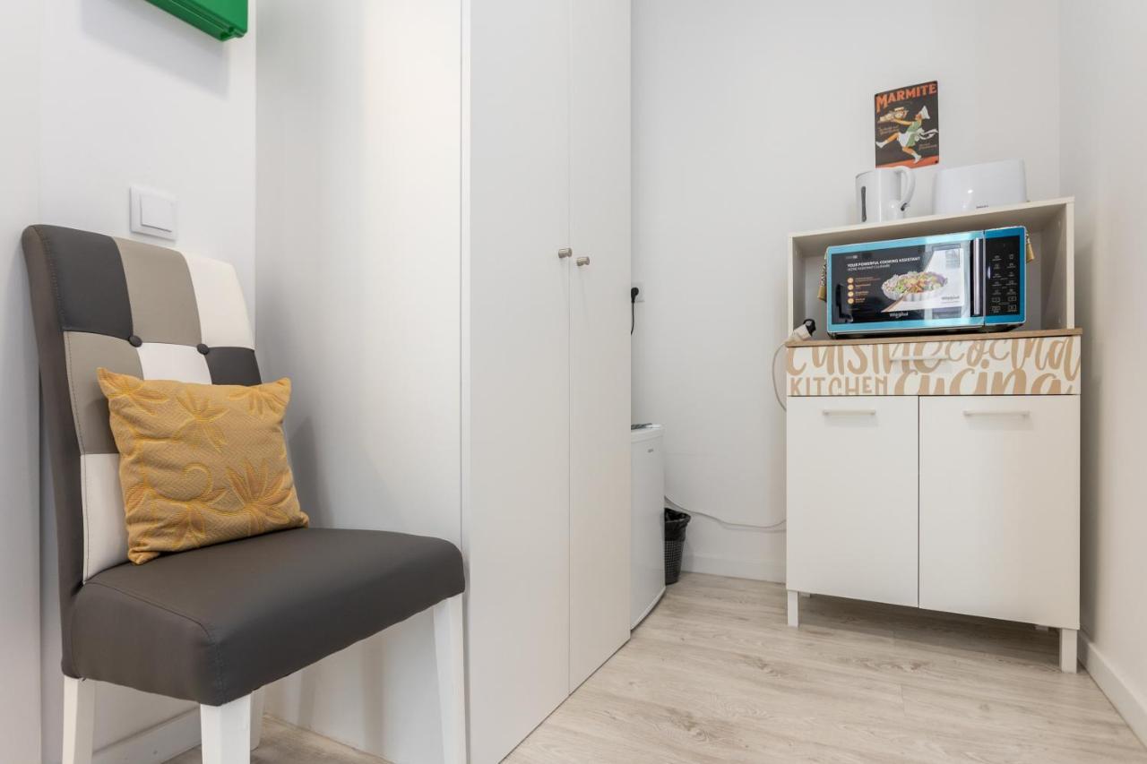 Lilac Homestay Сетубал Екстериор снимка